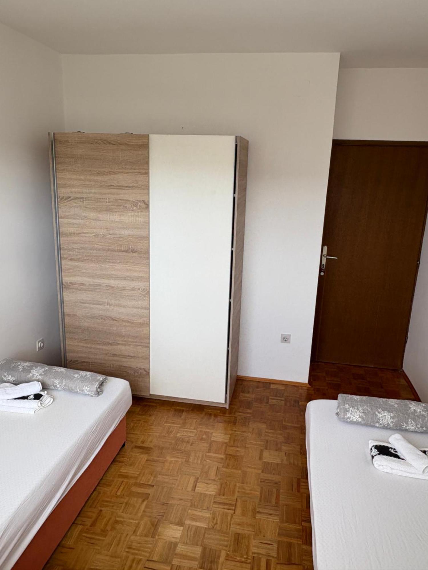 Apartman Danijela Vodice Extérieur photo